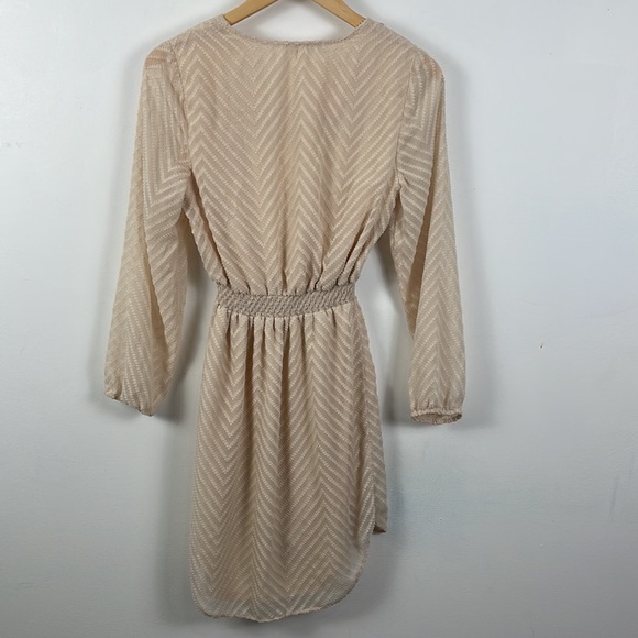 Daniel Rainn Swiss Dot Chevron Boho Dress - S - Picture 5 of 5